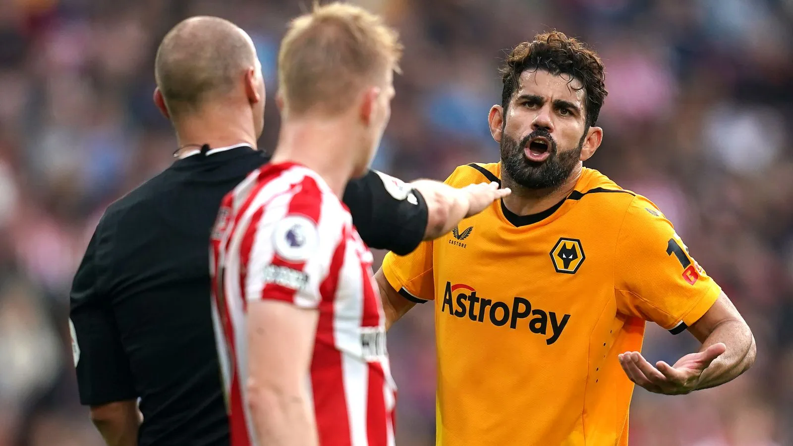 Chris Sutton states his prediction on Wolverhampton vs Brentford